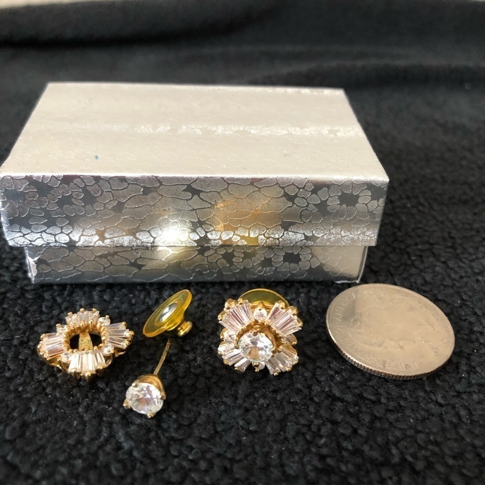 Earrings can be worn with or without the jacket